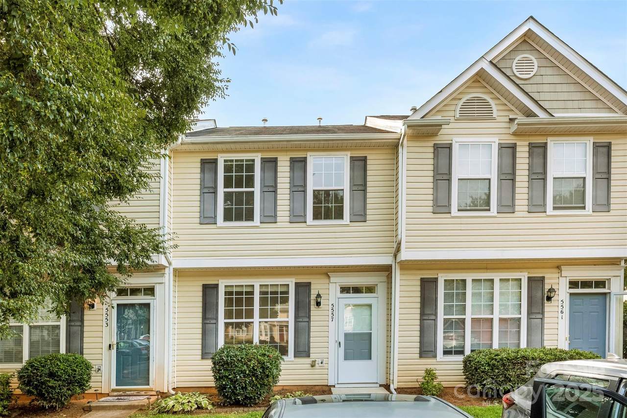 5557 Seths Drive - Photo 1