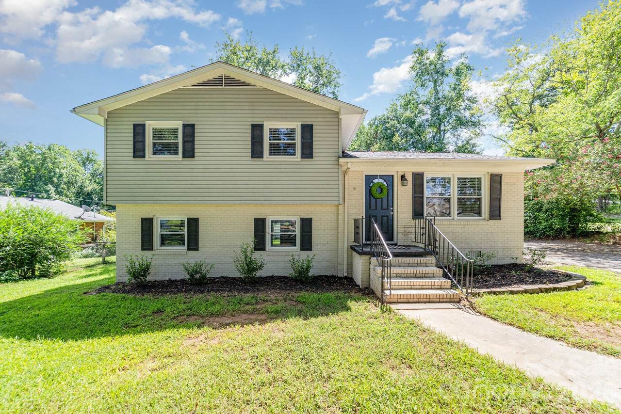 115 Northcrest Drive - Photo 1