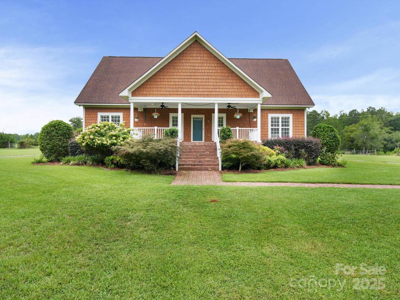 1393 Wateree Road - Photo 1