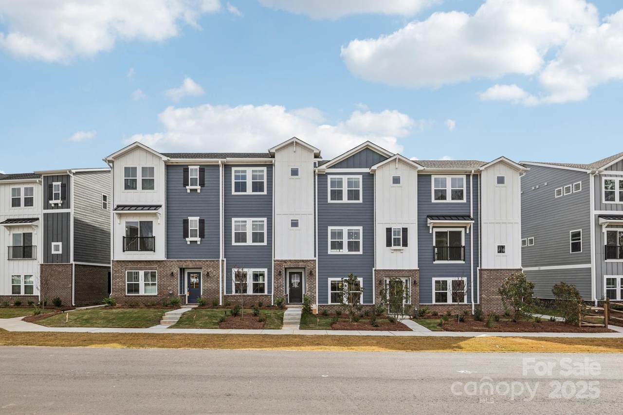 131 Kona Lane - Photo 1