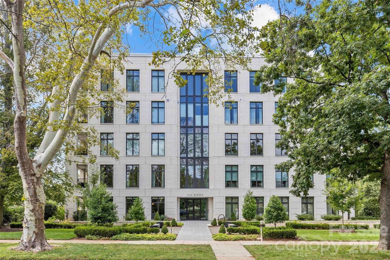 1500 Queens Road - Photo 1