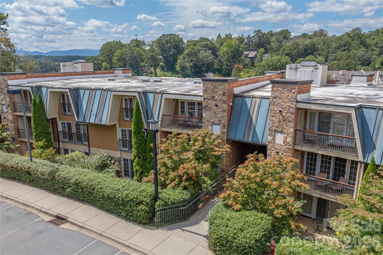 114 Bowling Park Road - Photo 1