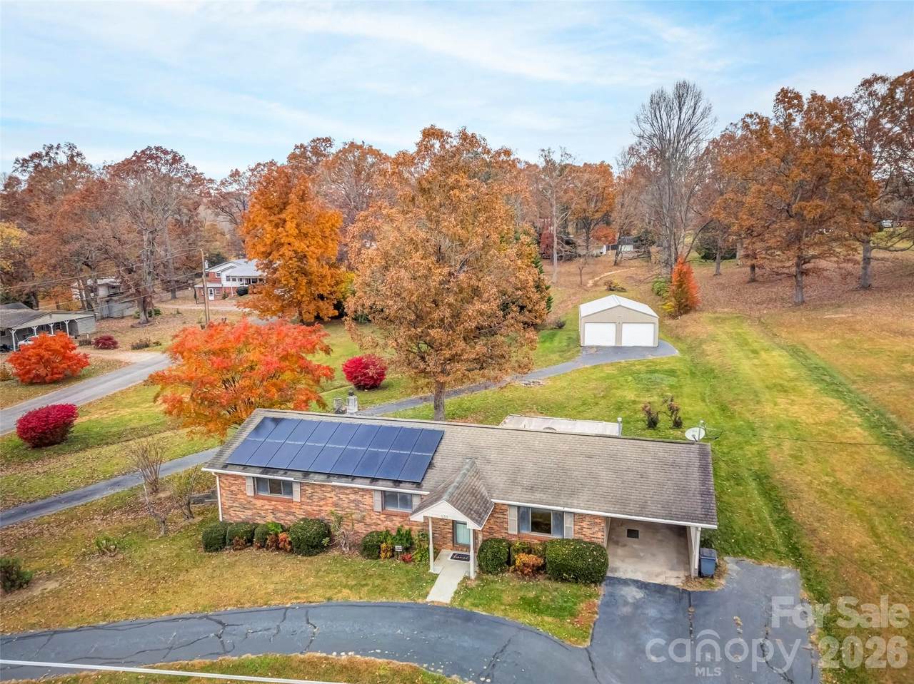 605 Dana Road - Photo 1