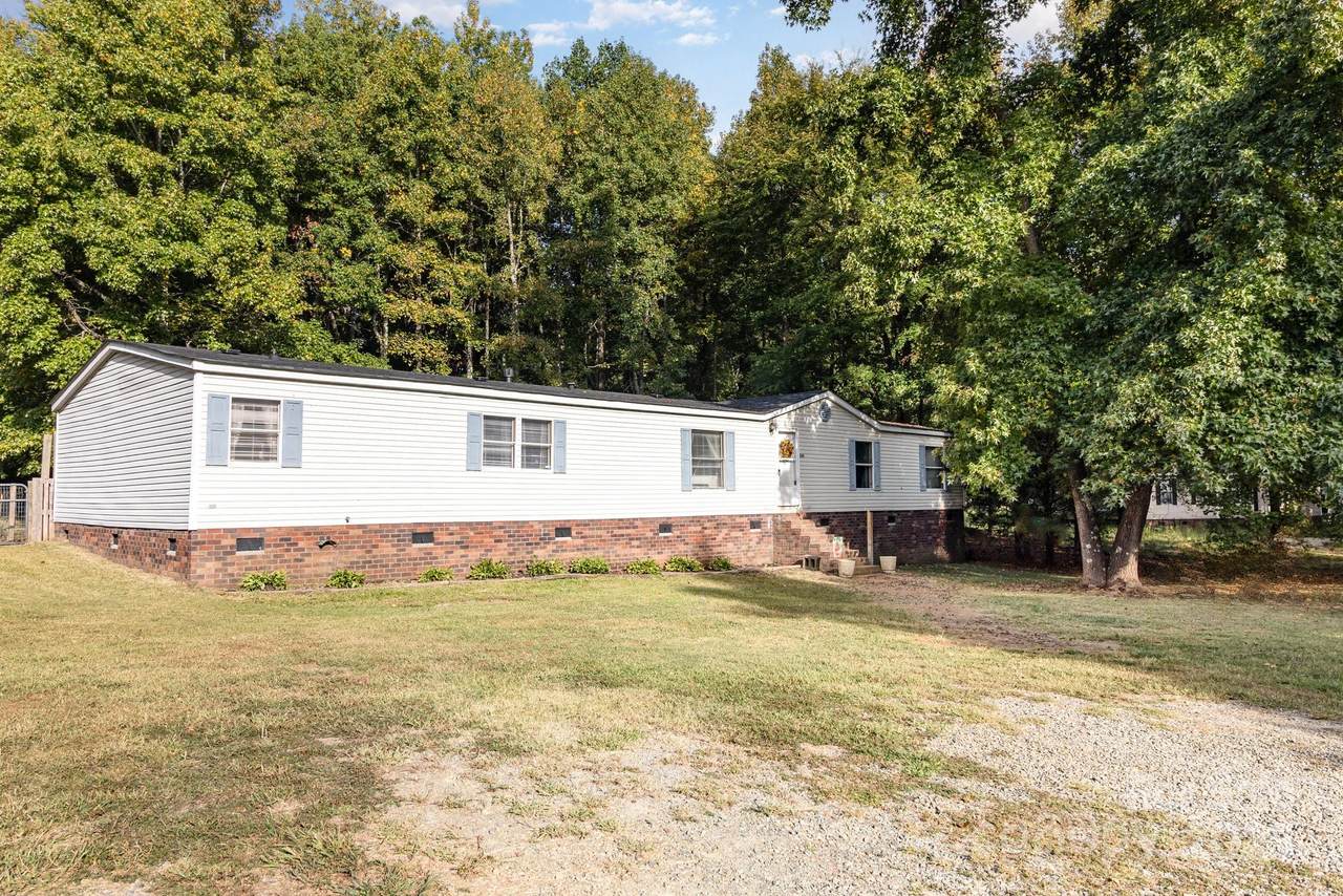 295 Wingate Lane - Photo 1