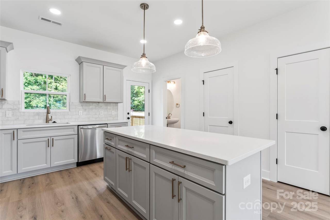 410 Bogue Drive - Photo 1