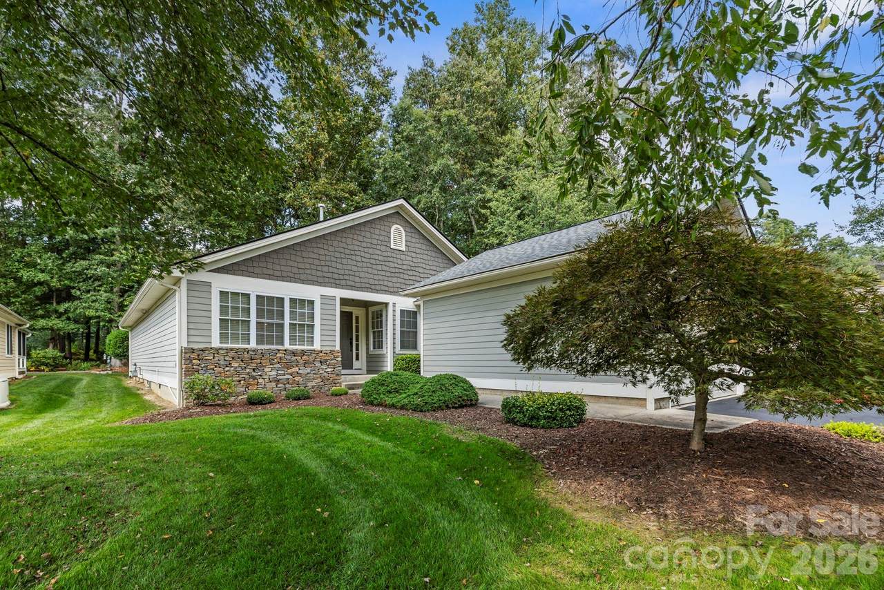241 Fairway View Drive - Photo 1