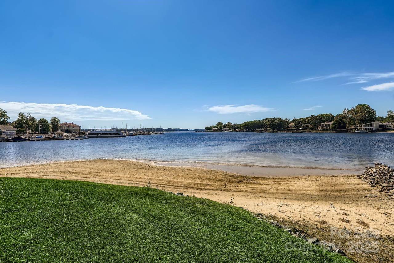 18701 Nautical Drive - Photo 1