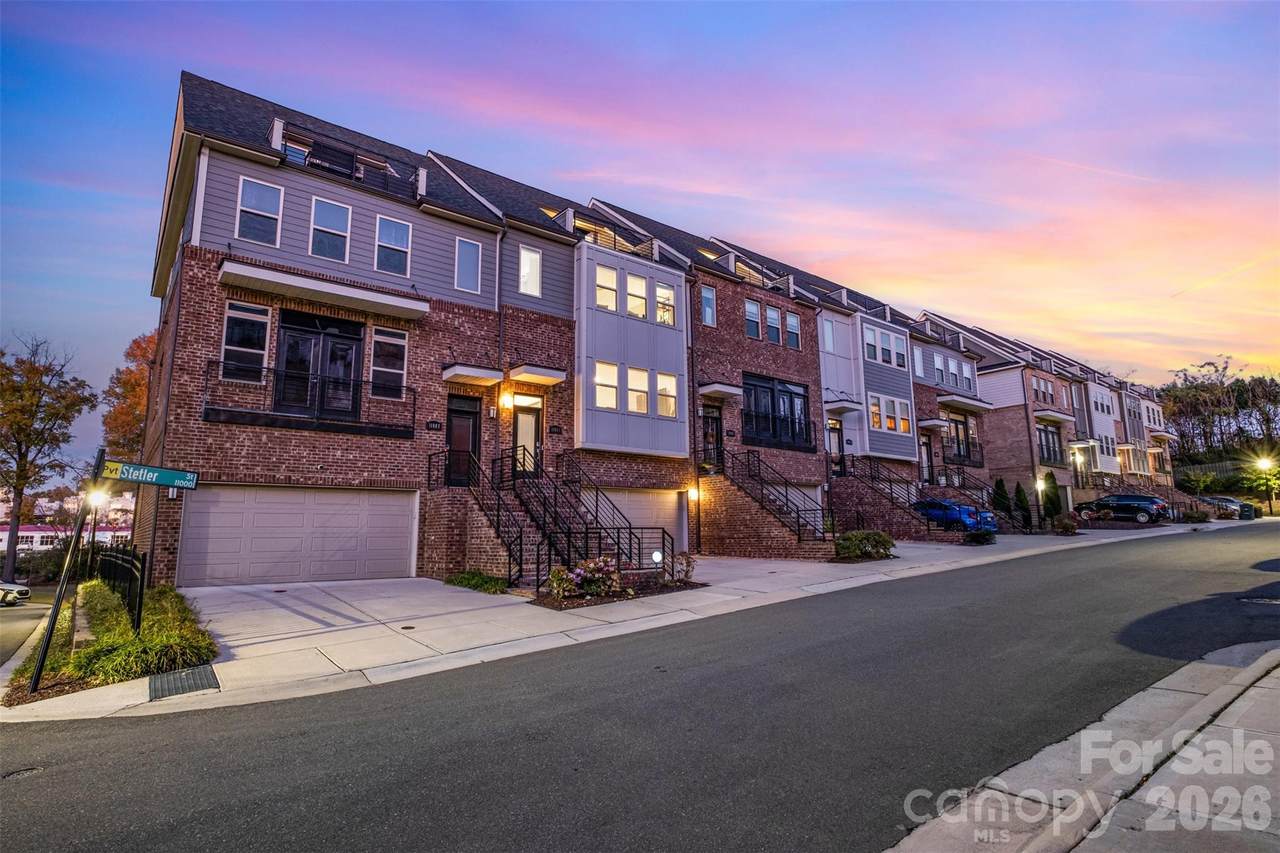 11011 Stetler Street - Photo 1