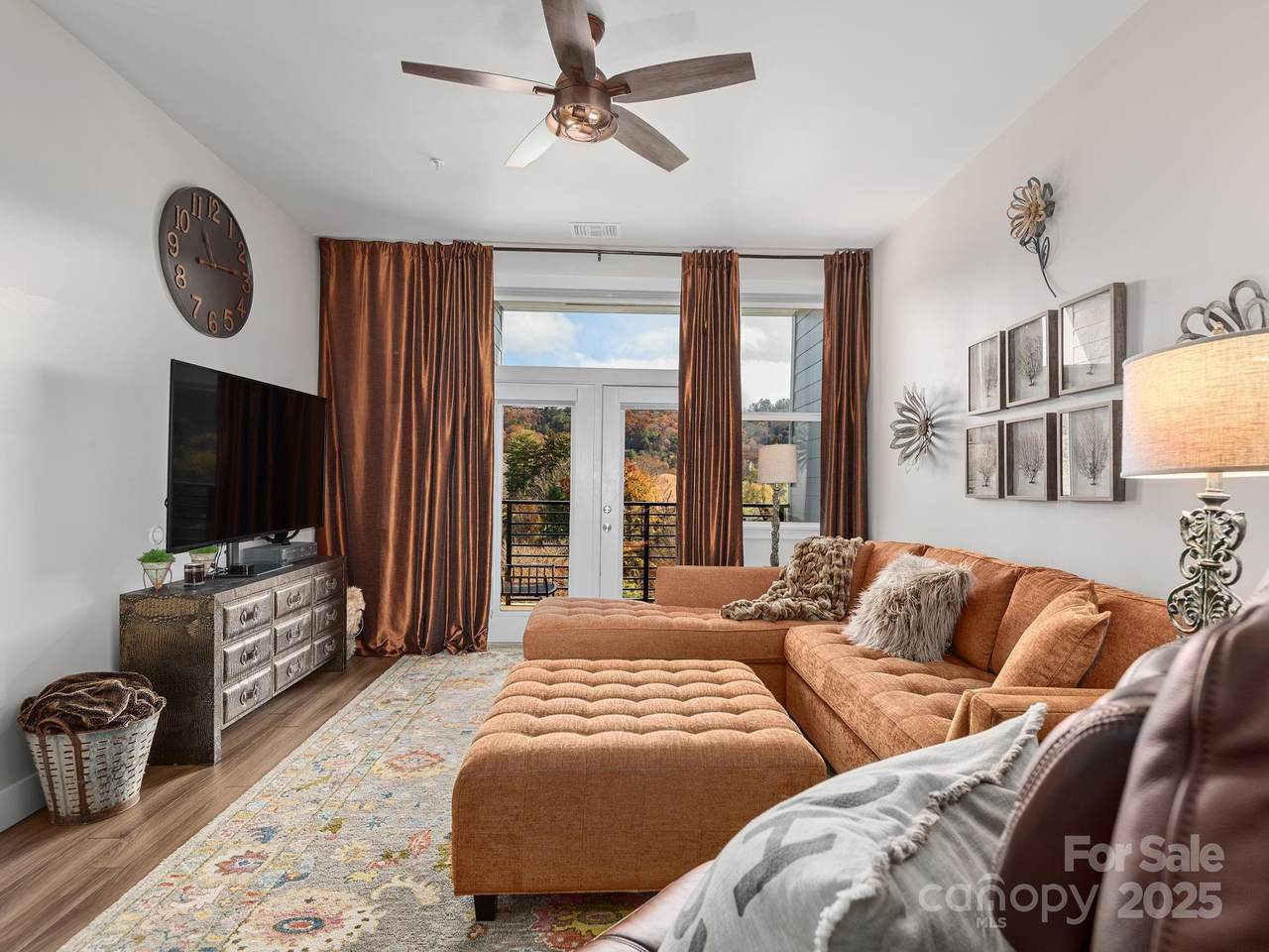 55 Market Street - Photo 1