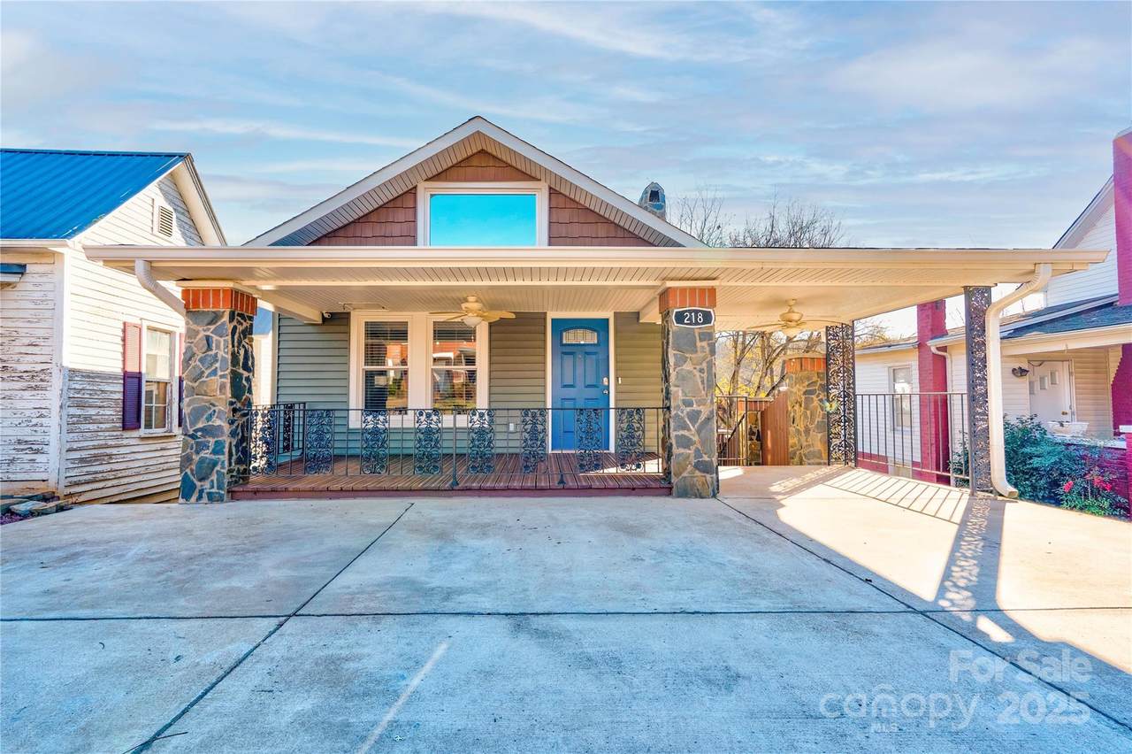 218 Main Street - Photo 1