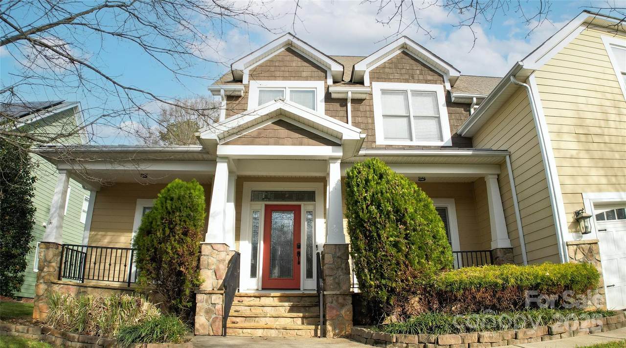 108 Hedgewood Drive - Photo 1