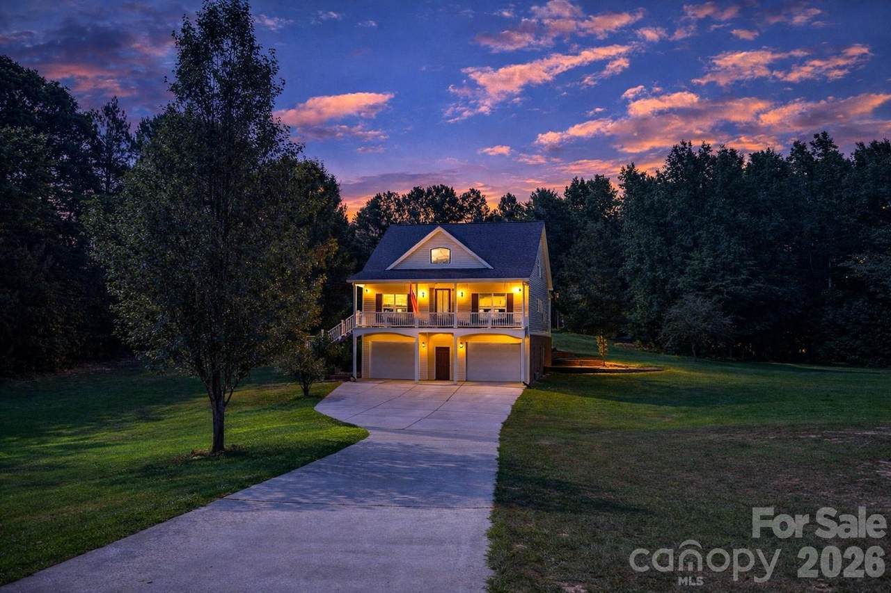 556 Peaceful Creek Drive - Photo 1