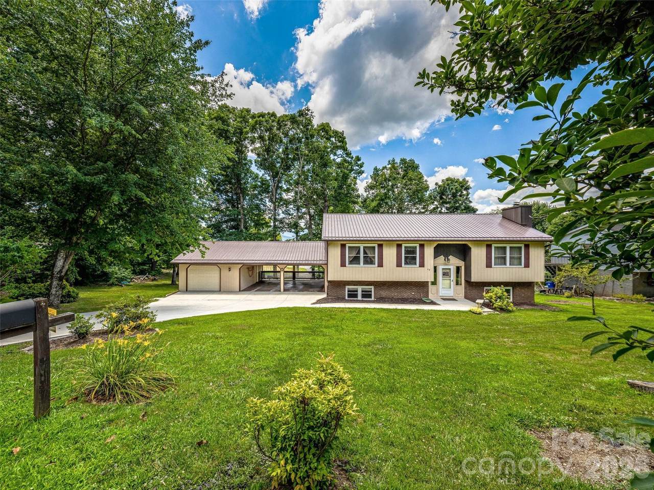 29 Tall Oaks Road - Photo 1