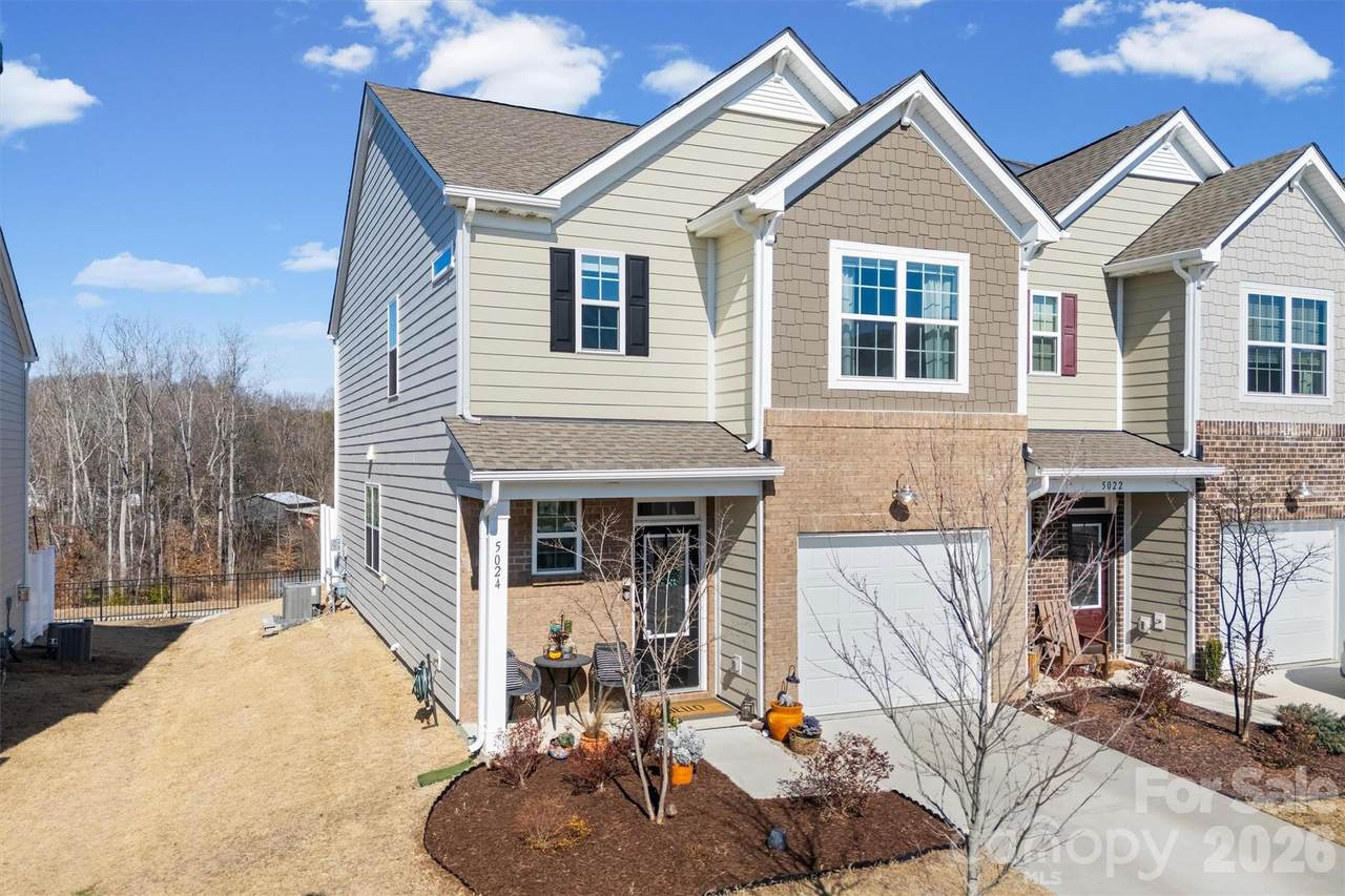 5024 Moss Pine Way - Photo 1