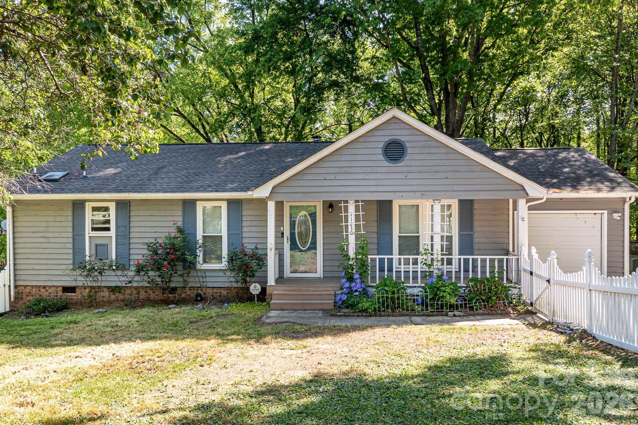 11230 Mallard Crossing Drive - Photo 1