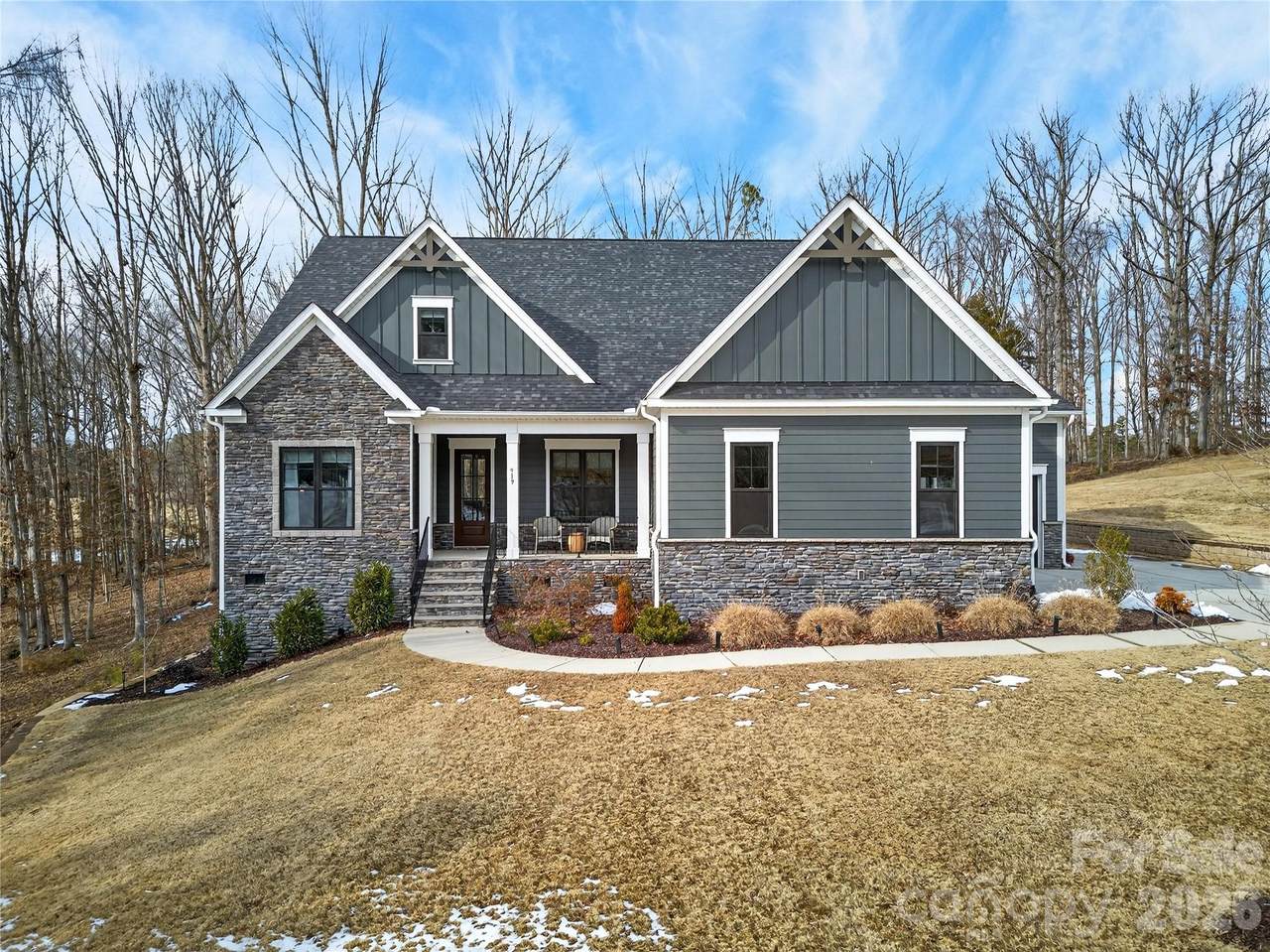 919 Tamary Way - Photo 1