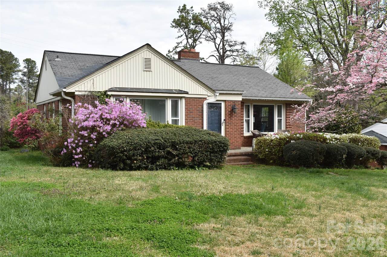 3 Forest Drive - Photo 1