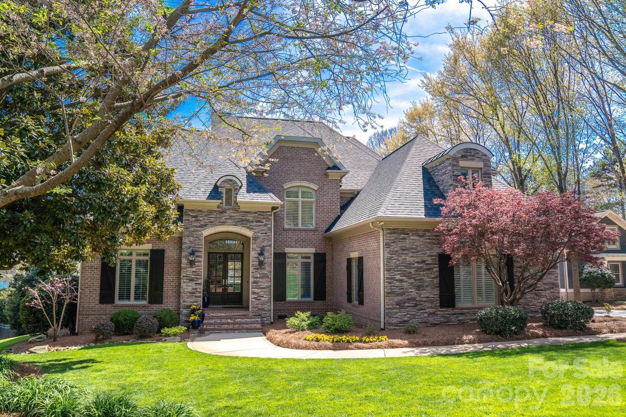 4628 Sierra View Drive - Photo 1