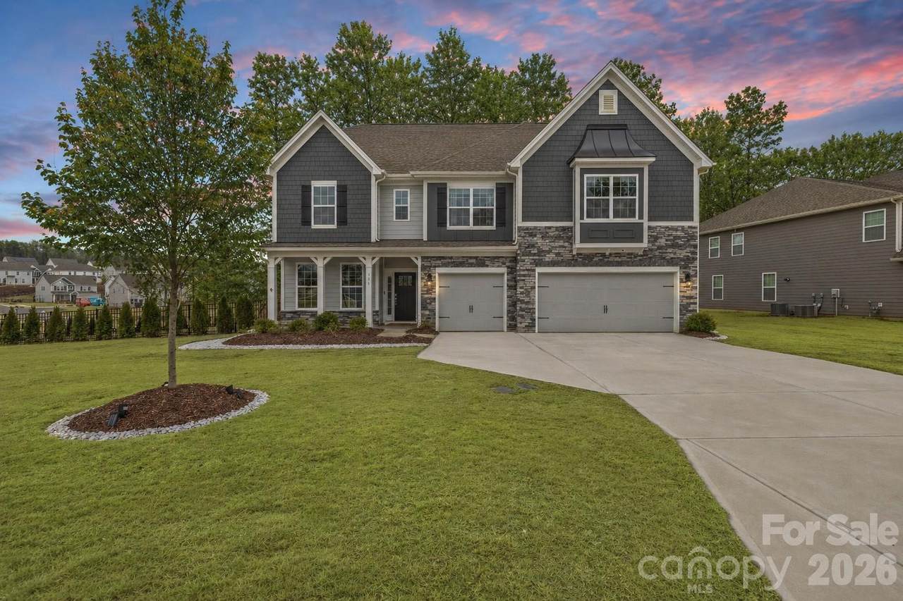 336 Streamwood Road - Photo 1