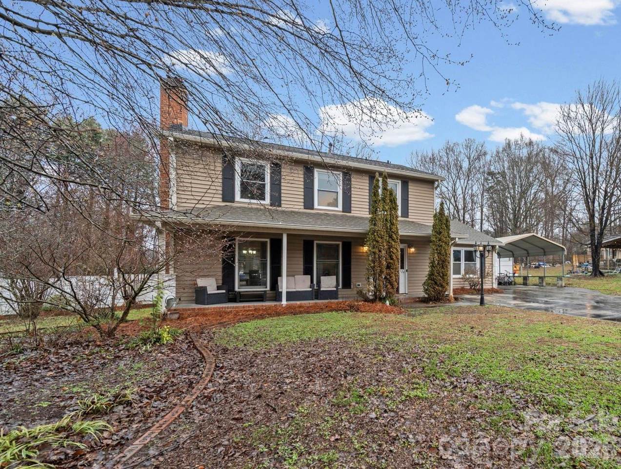 524 Nash Court - Photo 1