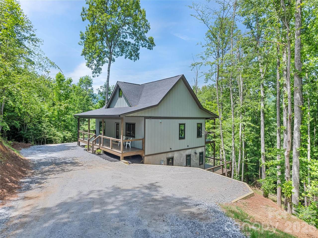 288 Ironwood Drive - Photo 1