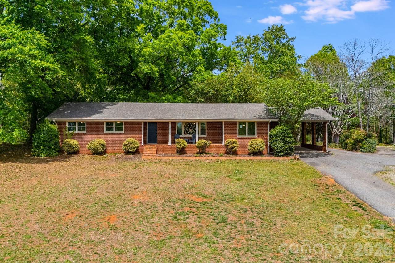 1737 Whitesides Road - Photo 1