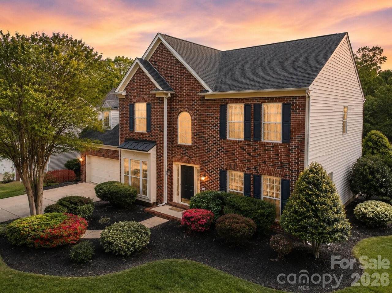 268 Glencoe Lane - Photo 1