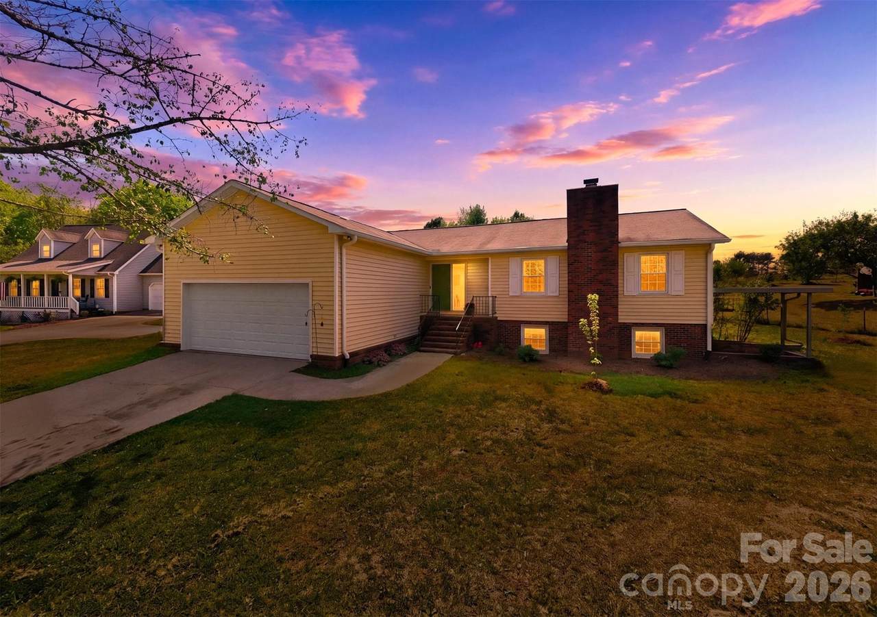 1730 Hamilton Street - Photo 1