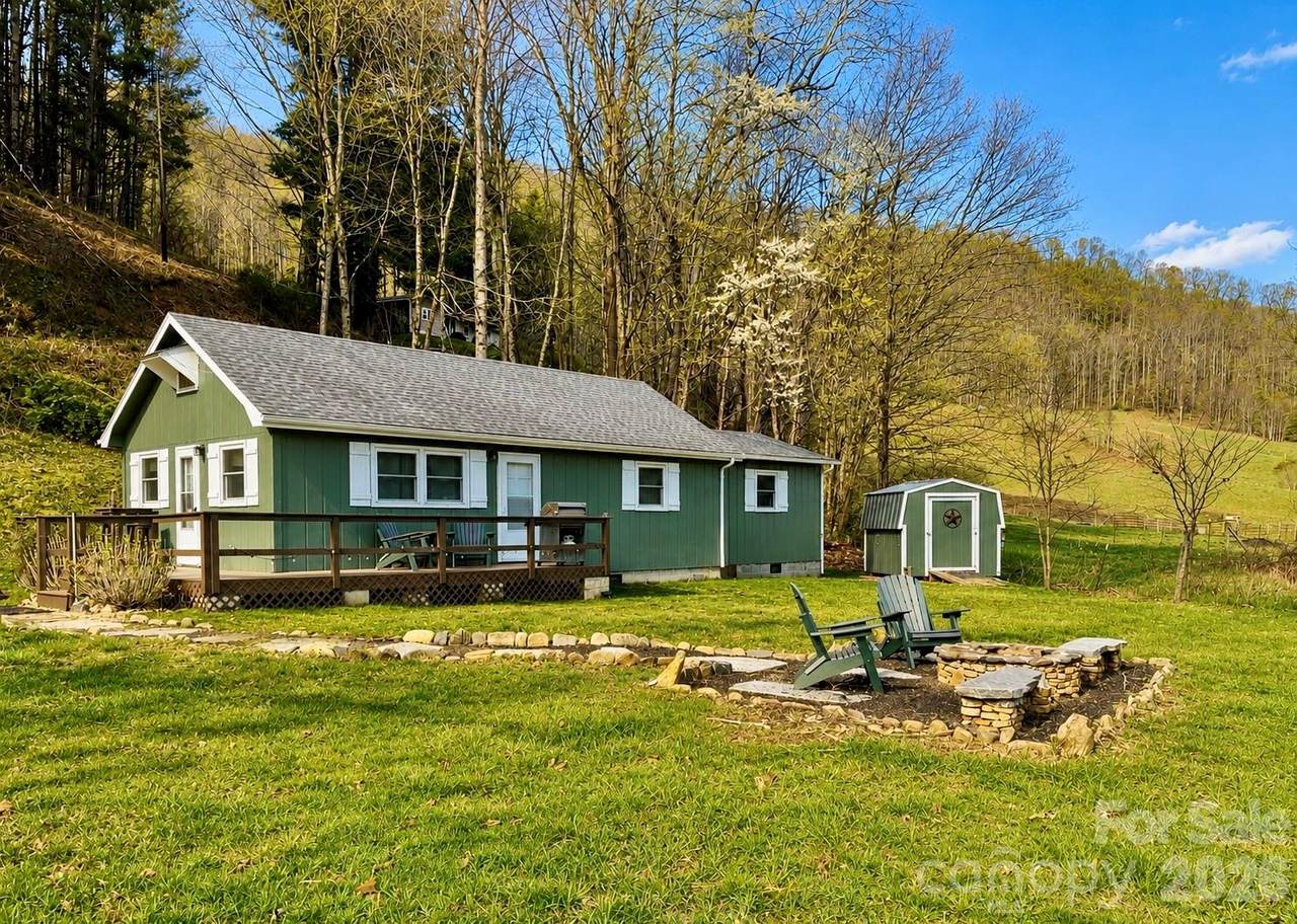 24 Baldridge Drive - Photo 1