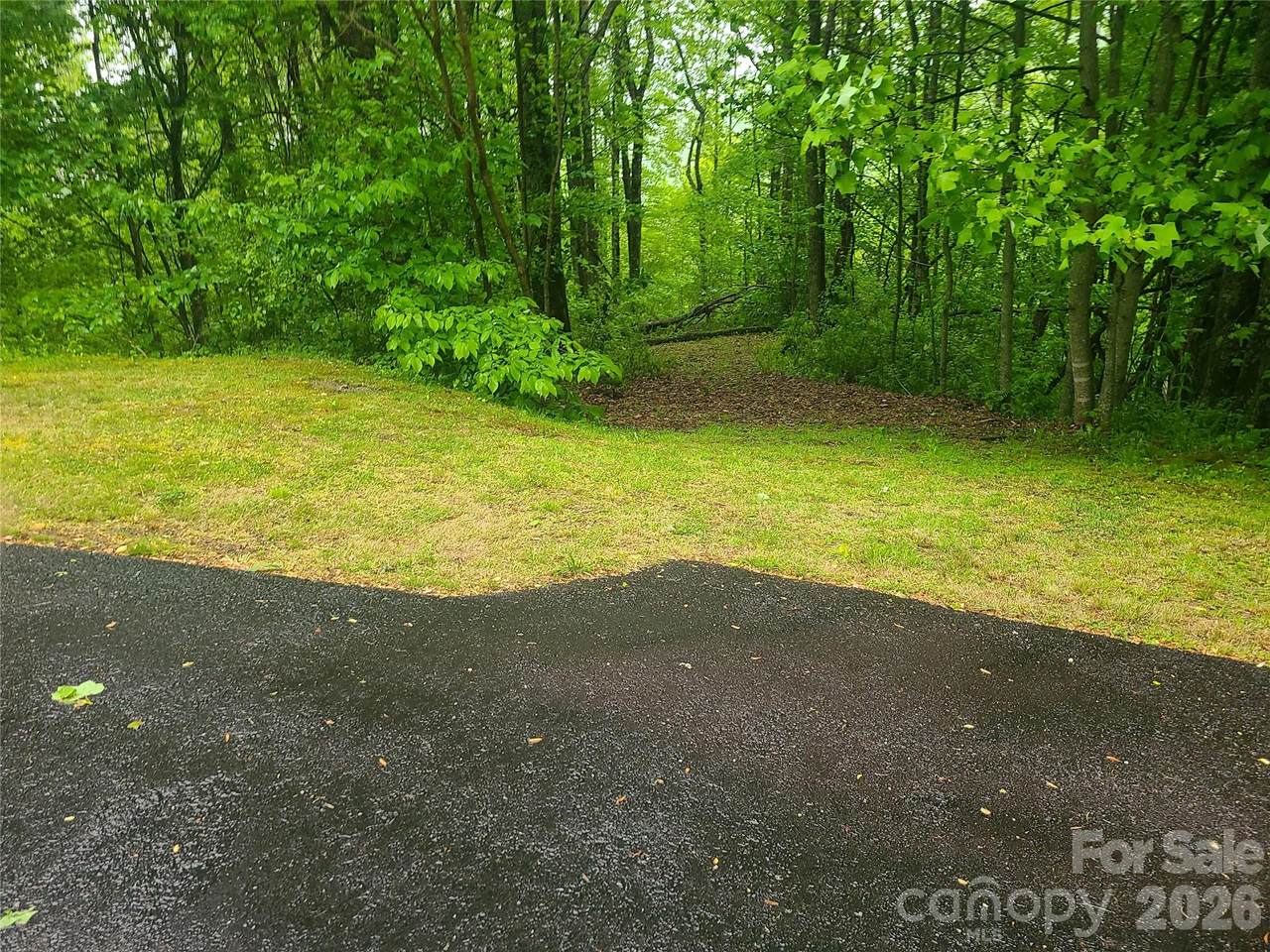 7 Covecrest Drive - Photo 1
