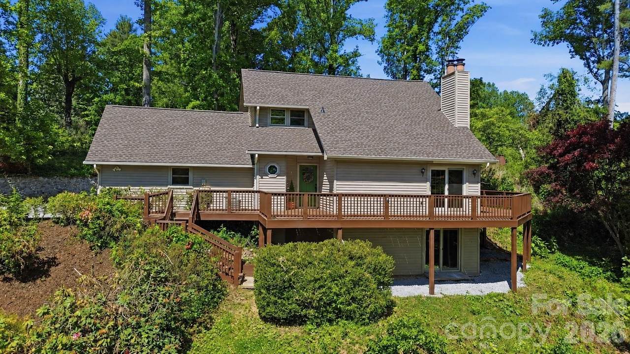 207 Wood Dale Drive - Photo 1