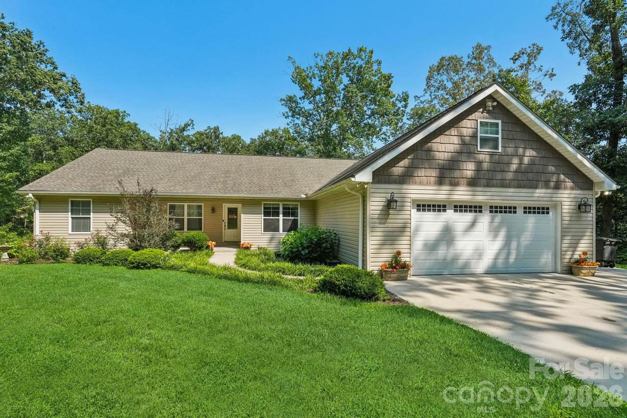 1555 Riverview Road - Photo 1
