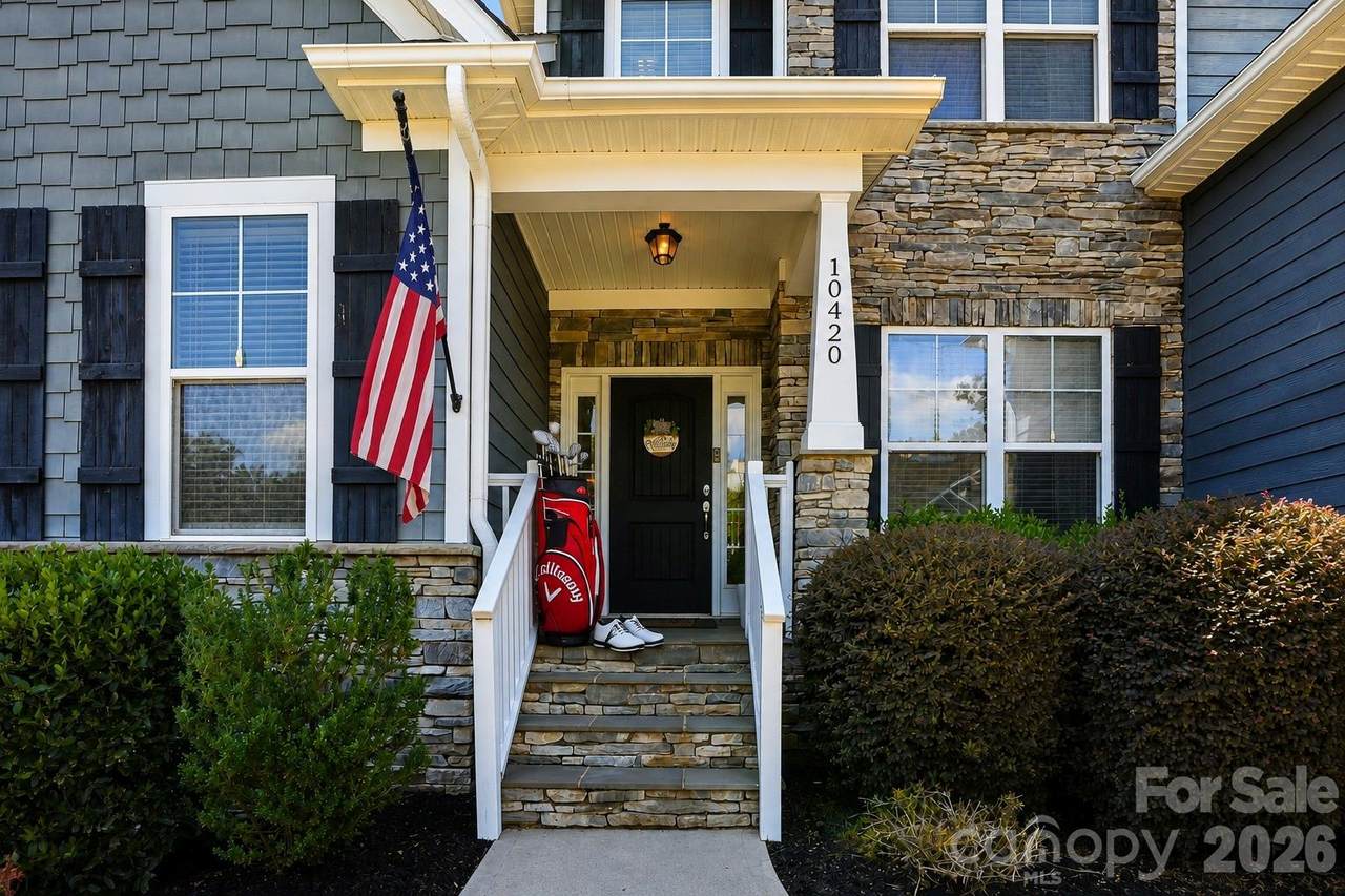 10420 Daufuskie Drive - Photo 1