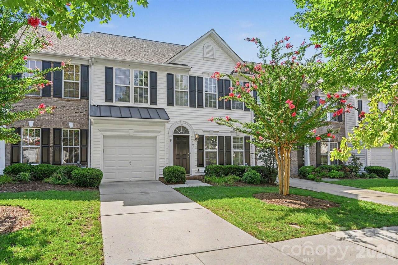 107 Arcadian Way - Photo 1