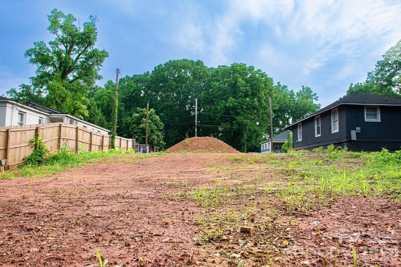 2321 Dundeen Street - Photo 1