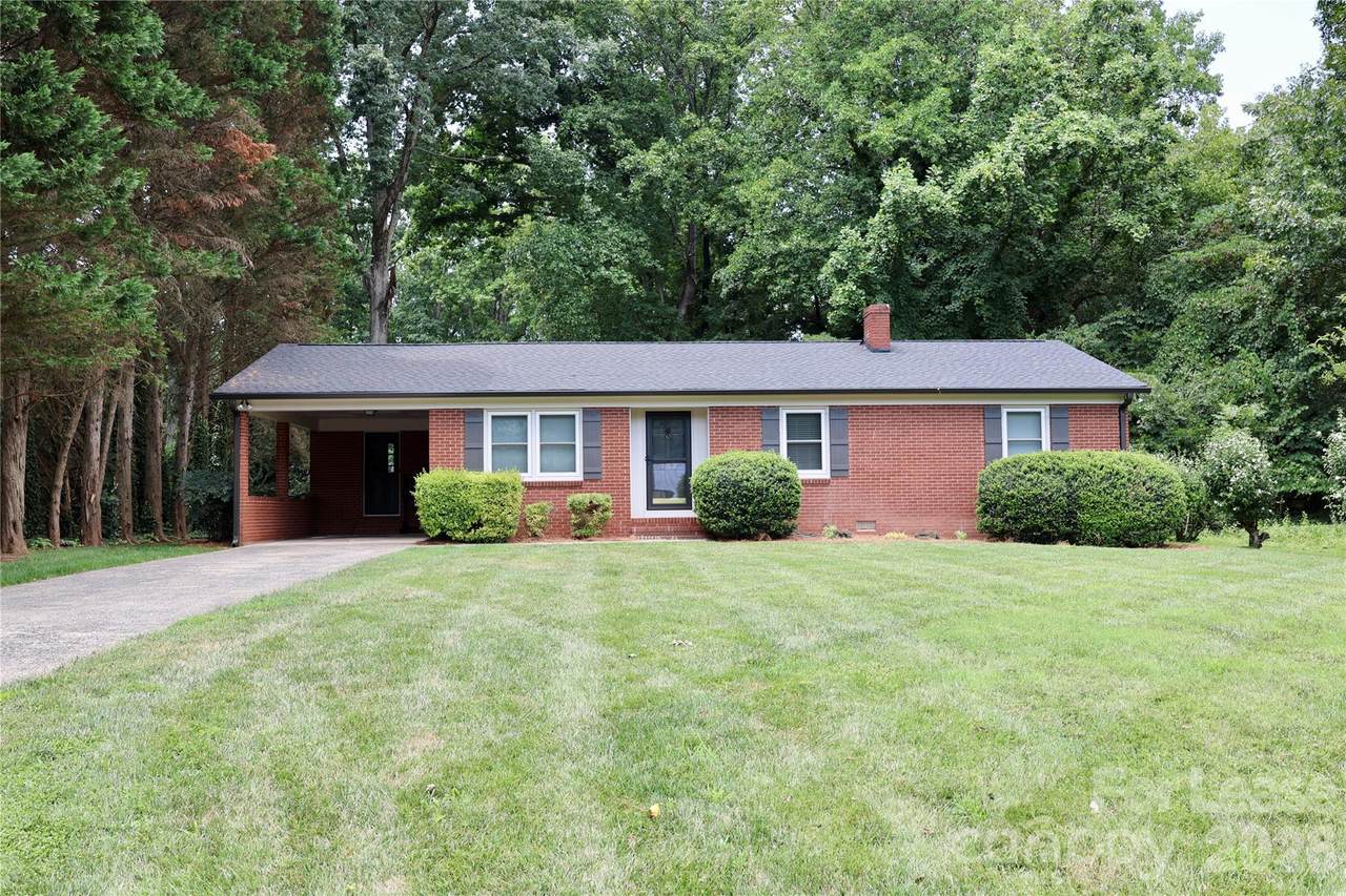 103 Abingdon Circle - Photo 1