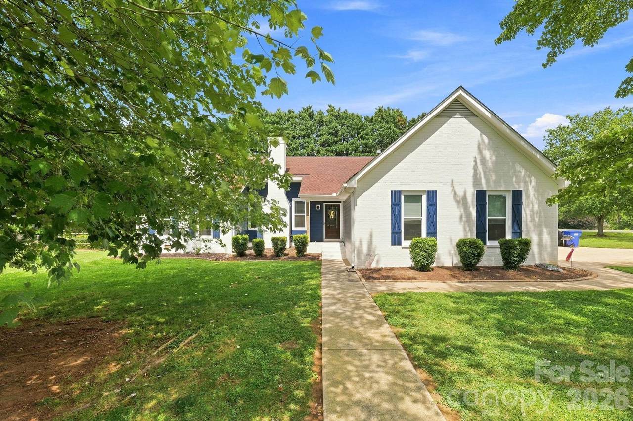 106 Webbed Foot Road - Photo 1