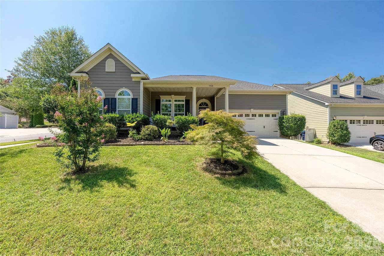 11426 Warfield Avenue - Photo 1