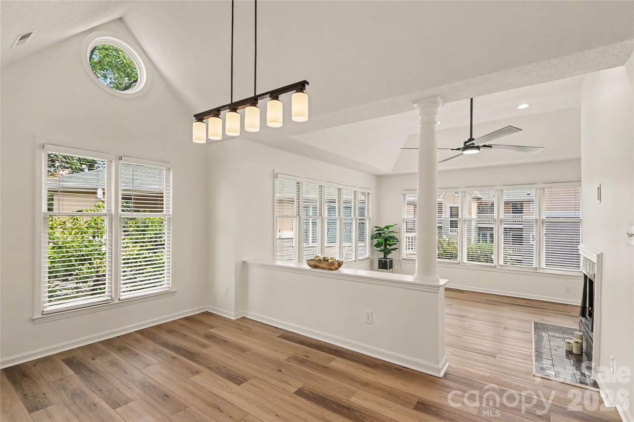 222 Queens Road - Photo 1