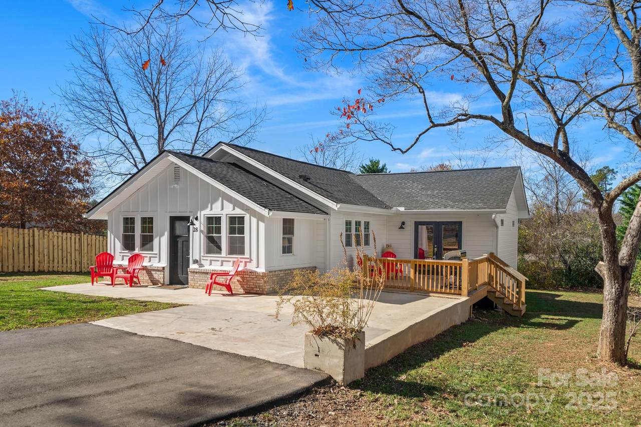 28 Kingsley Way - Photo 1