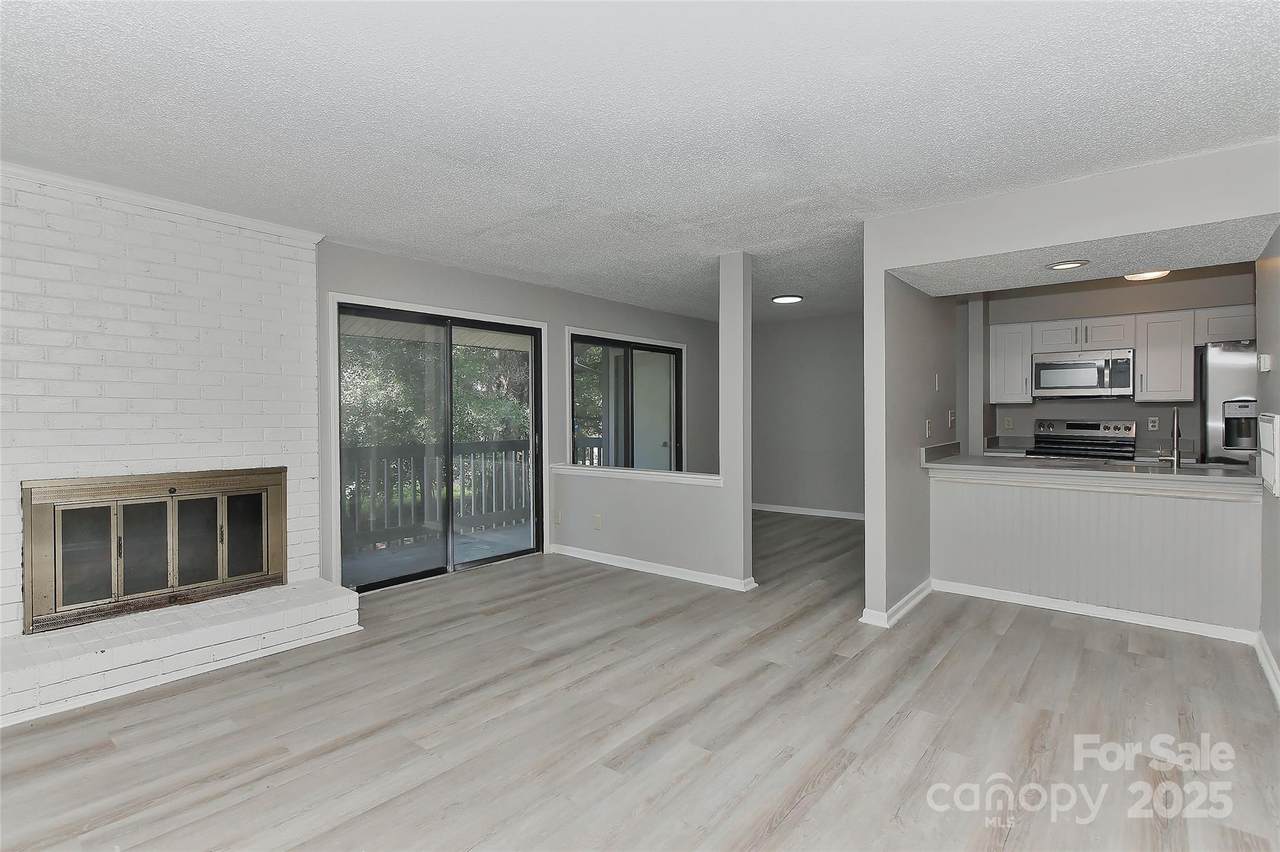 11024 Harrowfield Road - Photo 1