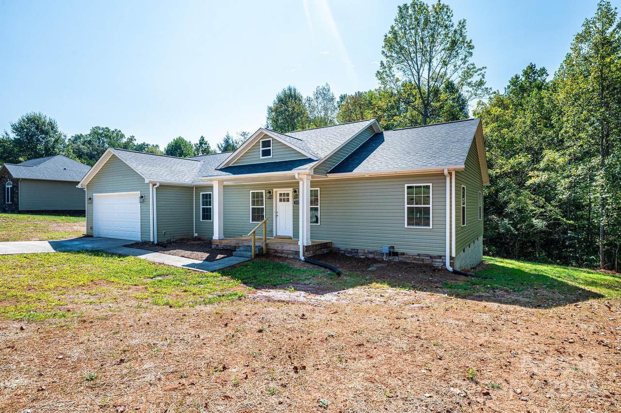 1127 Mckay Road - Photo 1