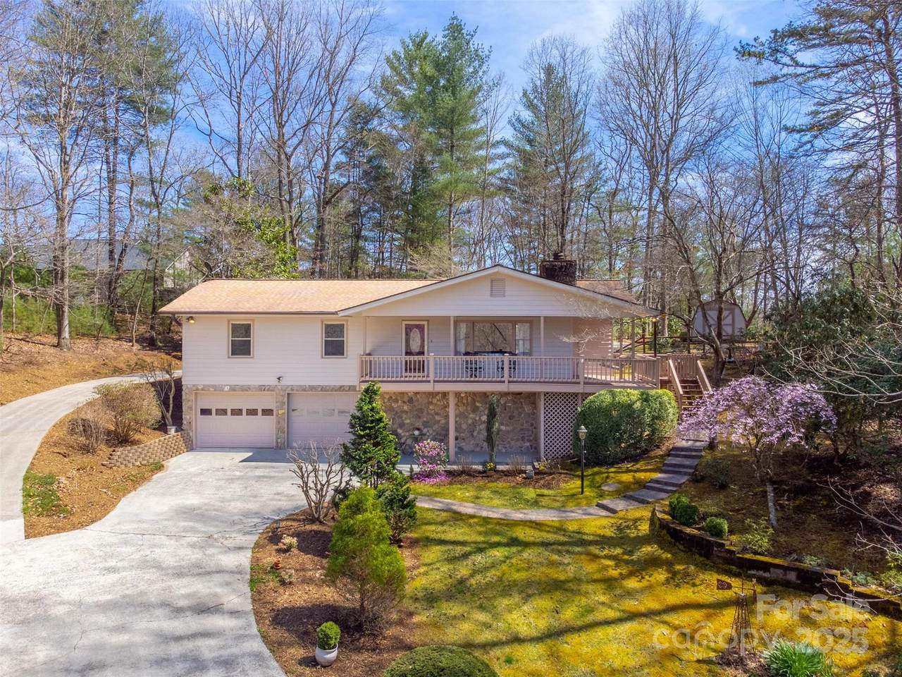 311 Winding Way Drive - Photo 1