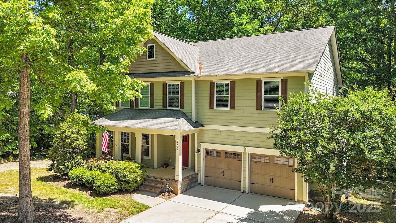 2417 Labelle Drive - Photo 1