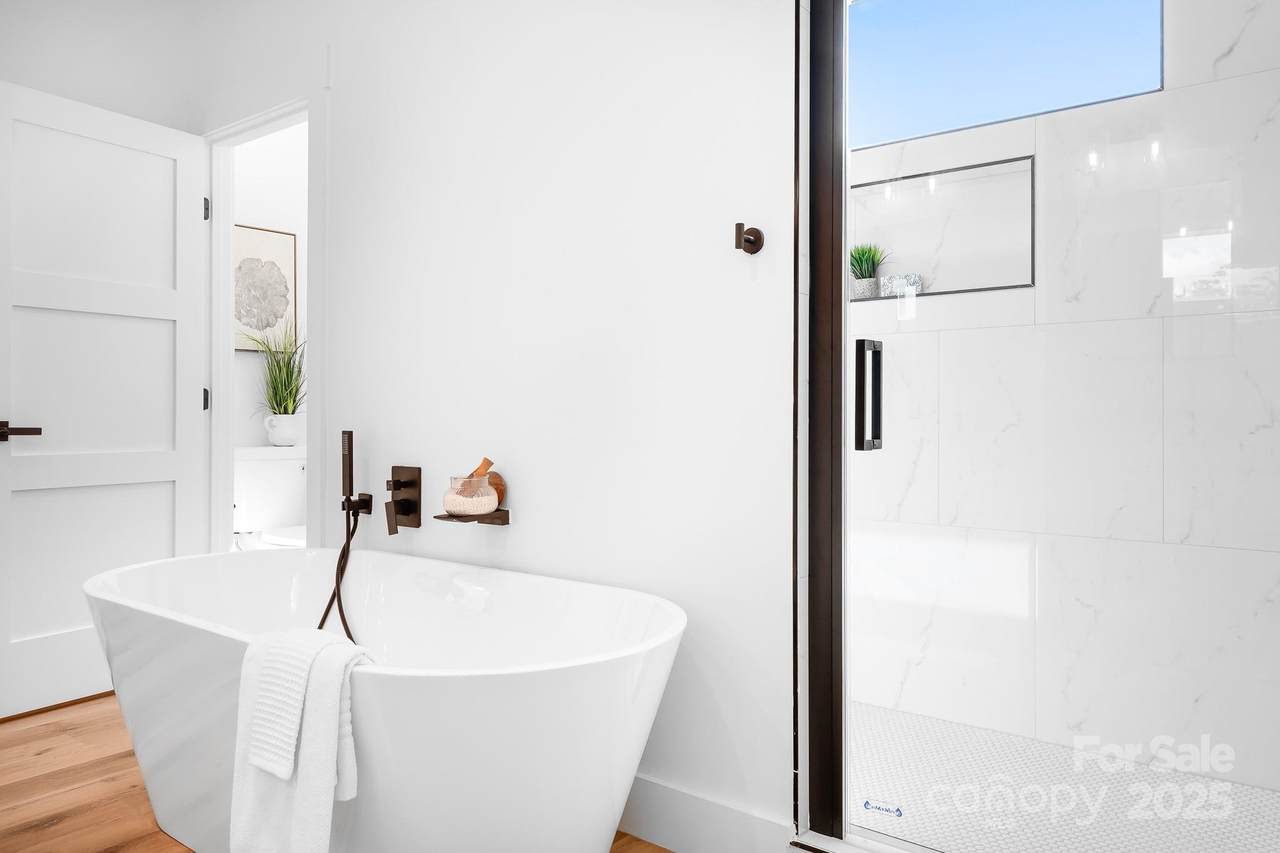 104 Arbor Drive - Photo 1