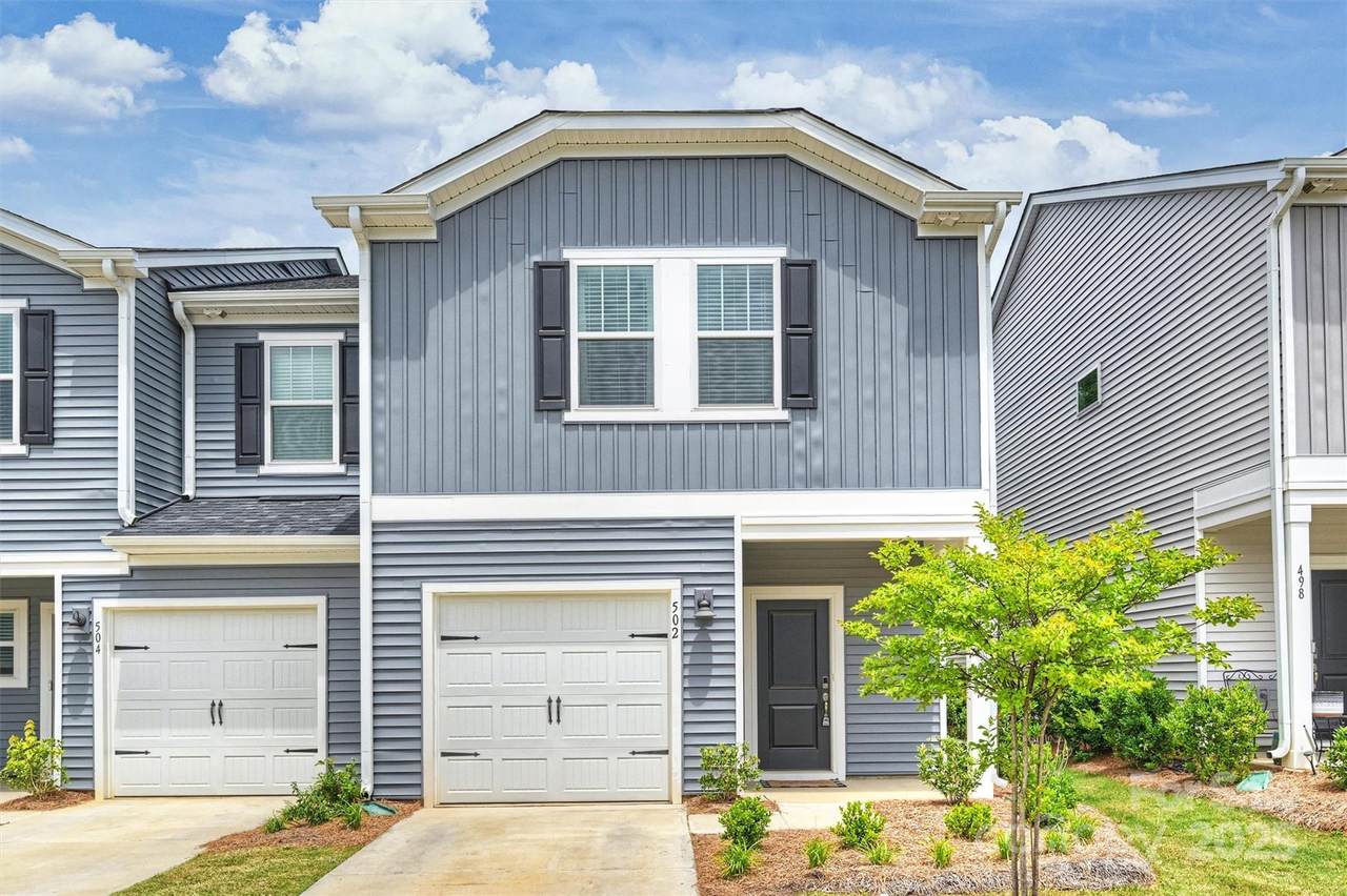 502 Tayberry Lane - Photo 1