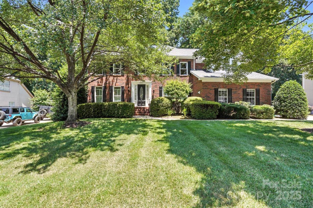 21621 Crown Lake Drive - Photo 1