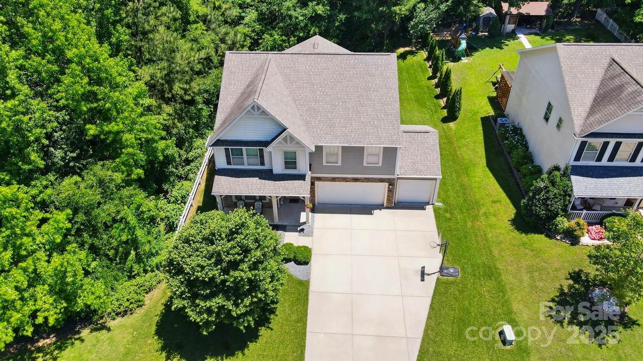 3106 Crosswind Drive - Photo 1