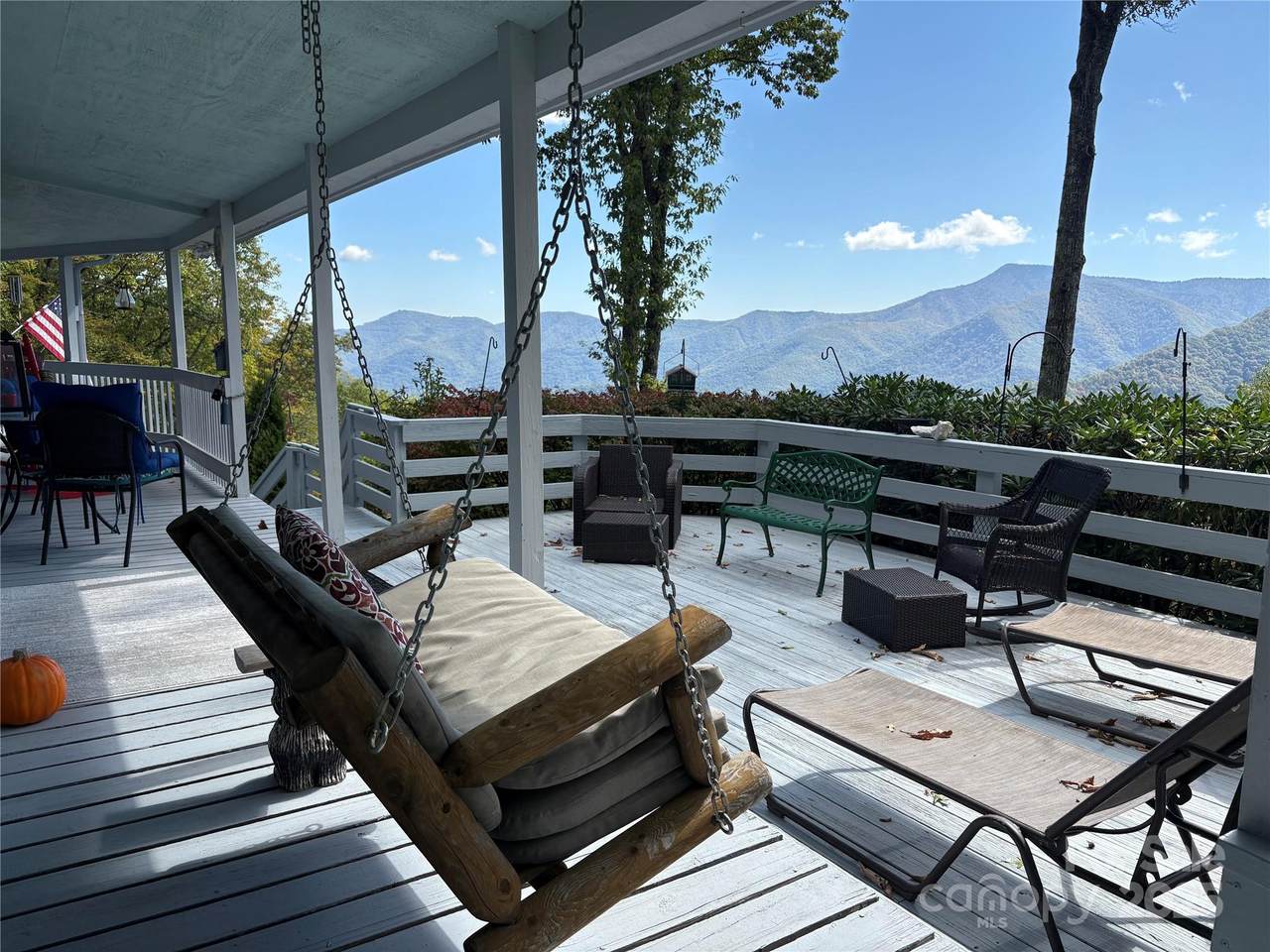 724 Pless Underwood Road - Photo 1