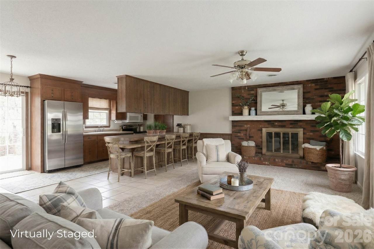 116 Deer Trail Road - Photo 1